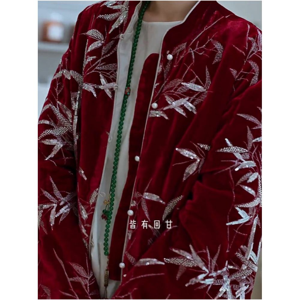 This year s popular trend is a beautiful western style style with a unique and super beautiful temperament It features a new Chinese style Chinese style wine red velvet jacket for women image 5