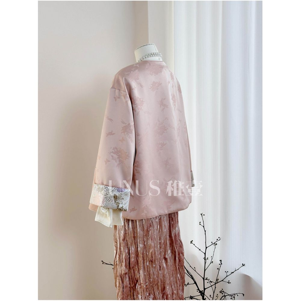 UNUS Young Chinese Style Pink New Chinese Coat Song Jin Tiled Flower Plate Buckle Short Spring and Autumn Women s Cotton Robe image 4