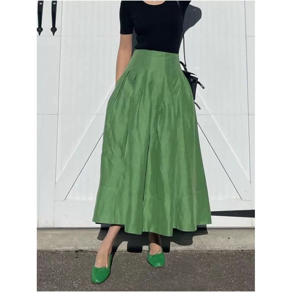 Rixo Kelly French retro style green high waisted pear shaped figure flattering flared skirt for summer image 5