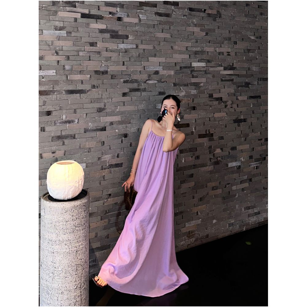 CML s new elegant and ethereal Tencel halter neck dress with pleats perfect for beach vacations image 4