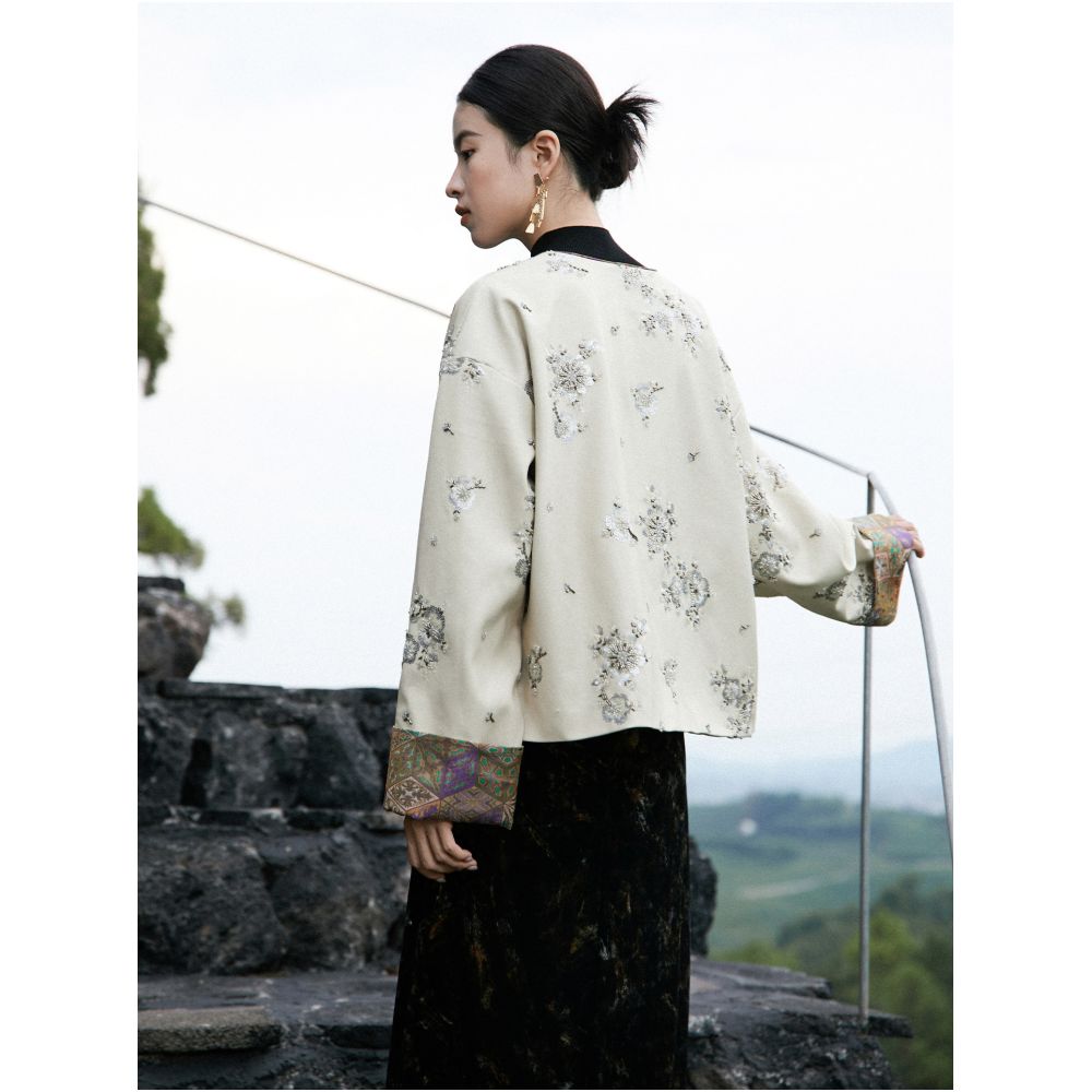 Anytime Tibetan Brocade Fabric New Chinese Style Handmade Beaded Embroidered Leather Jacket for Women image 4