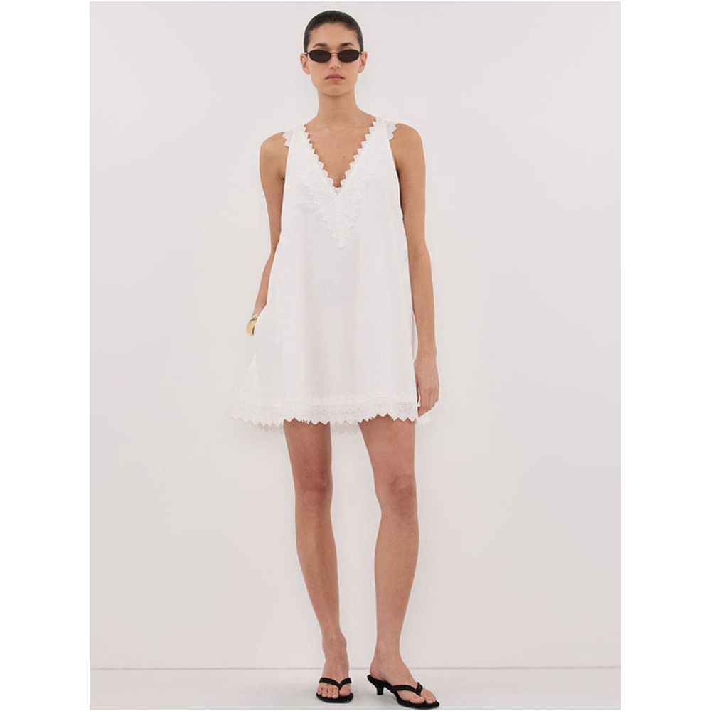 Dissh niche design relaxed style V neck sleeveless lace embroidered patchwork dress A line solid color dress image 4