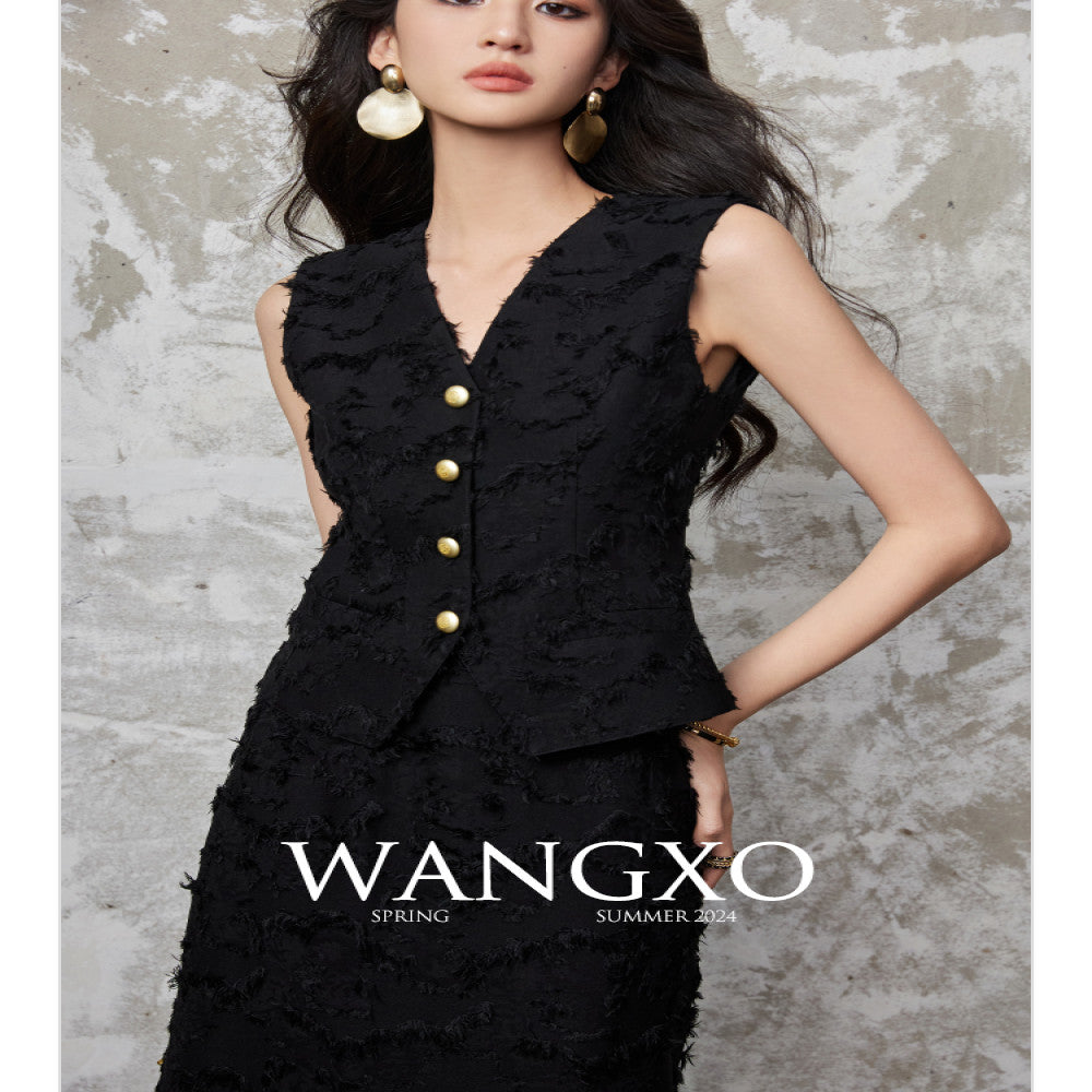 WANGXO Tassel brushed jacquard texture Reshaping Eastern aesthetics V neck vest high waisted half skirt set image 4