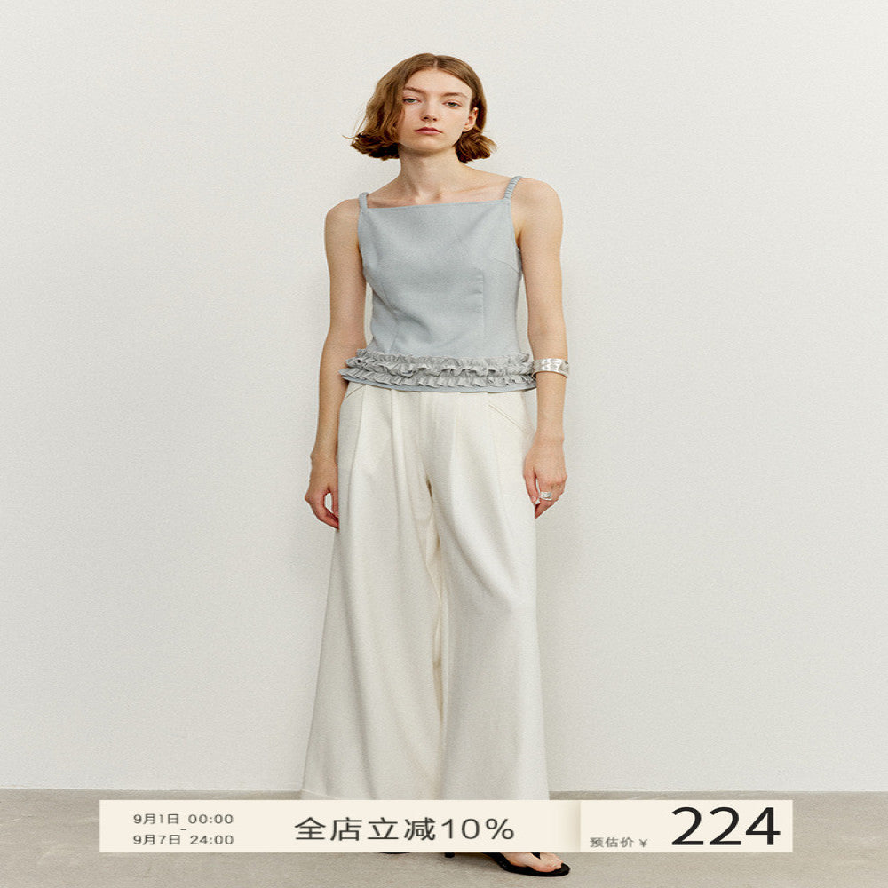 Someone sometimes wears a blue camisole vest with a straight collar and a simple wooden ear for women image 1