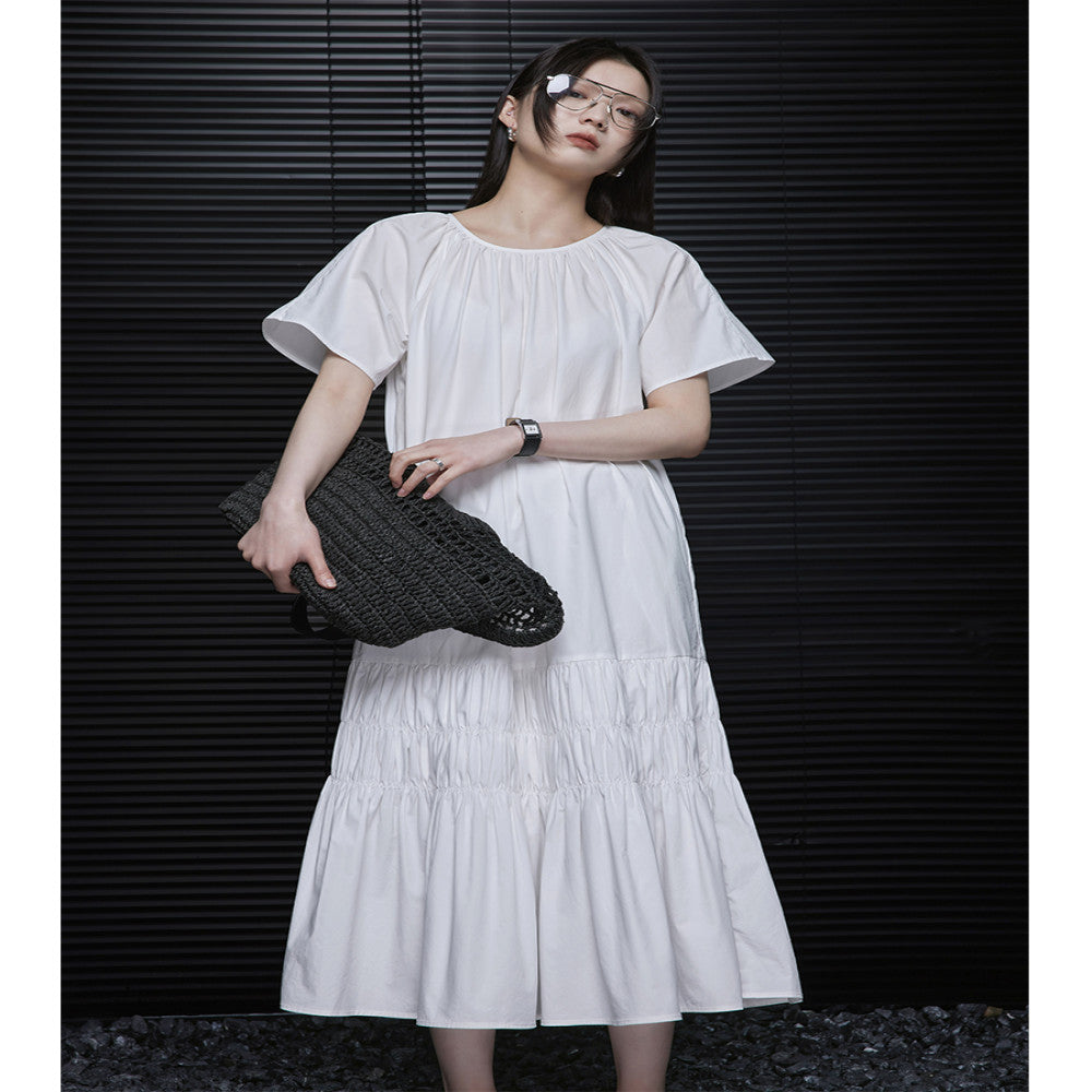 Moment white dress for female summer 2024 new high end exquisite super good looking temperament niche design feeling slimming image 2