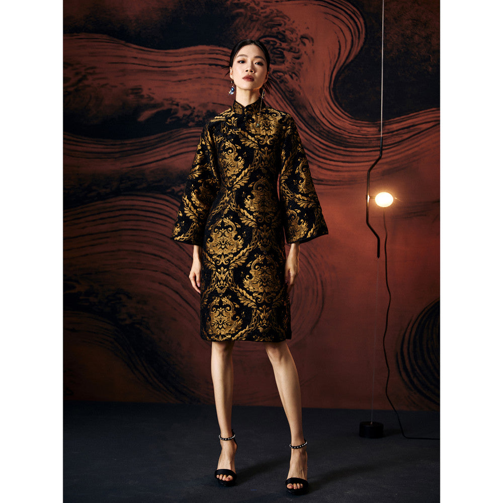 Original retro improved national trend color piping daily oblique lapel inverted large sleeves loose black gold jacquard cheongsam image 12