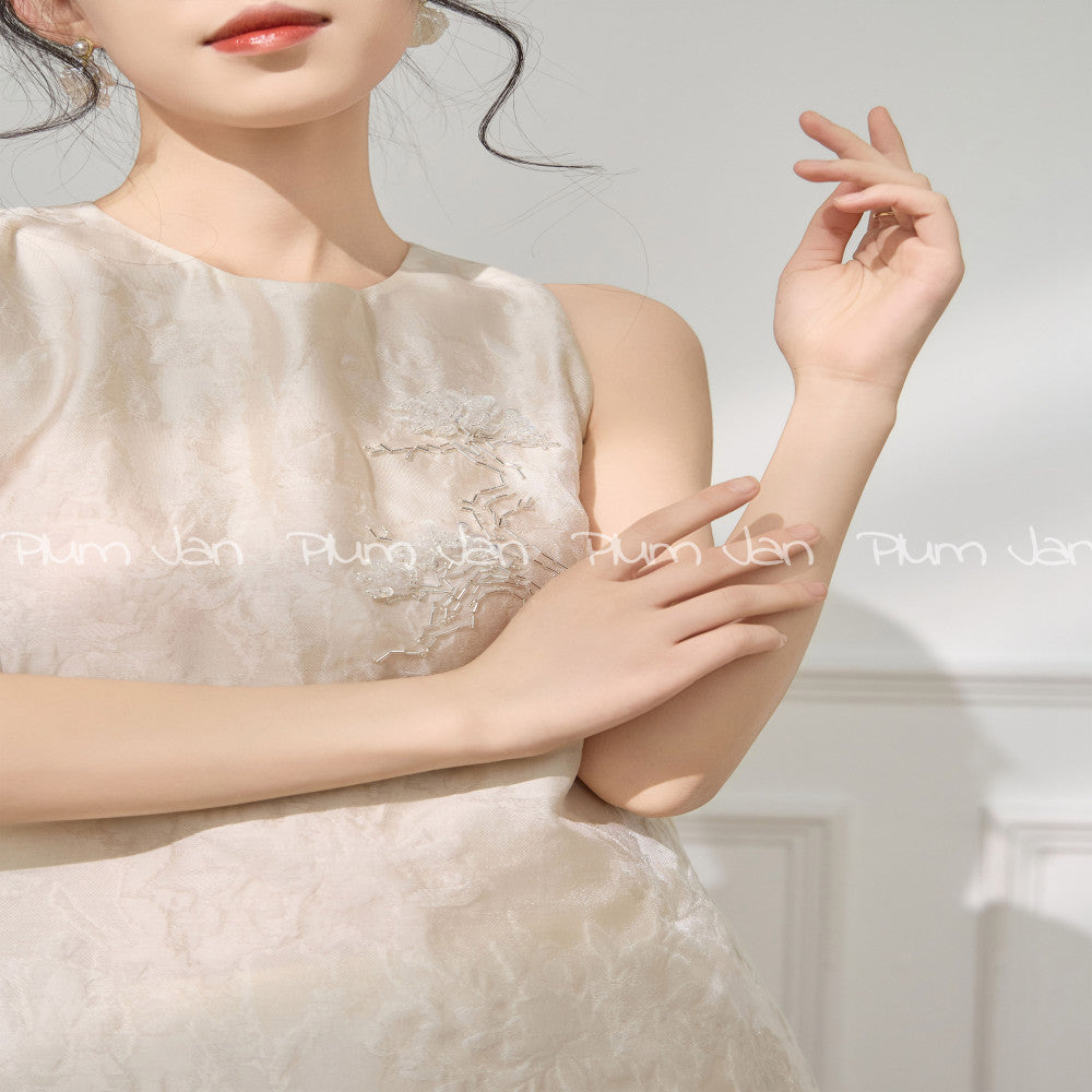 Plum Jan Temperament Shirt Women s 2025 New Popular Beautiful Small Shirt New Chinese Style Sleeveless Shirt image 3