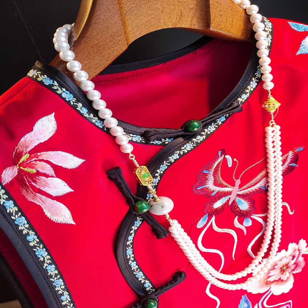 New Chinese style red acetate vest for women in autumn with a sense of luxury retro slanted collar Chinese style and buckle top image 2