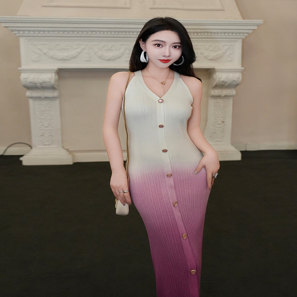 ReVe Haute Couture Yuanshan Edai Heavy duty knit halter neck dress with cocoon shaped bat sleeves and wool knitted suit image 3