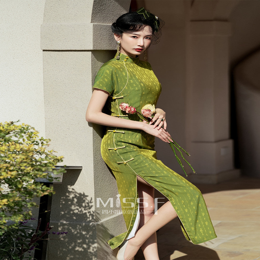 Four Miss Beautifully Improved Green New Chinese Graduation Dress Cheongsam Women 2025 New Summer Youth Style Daily image 4