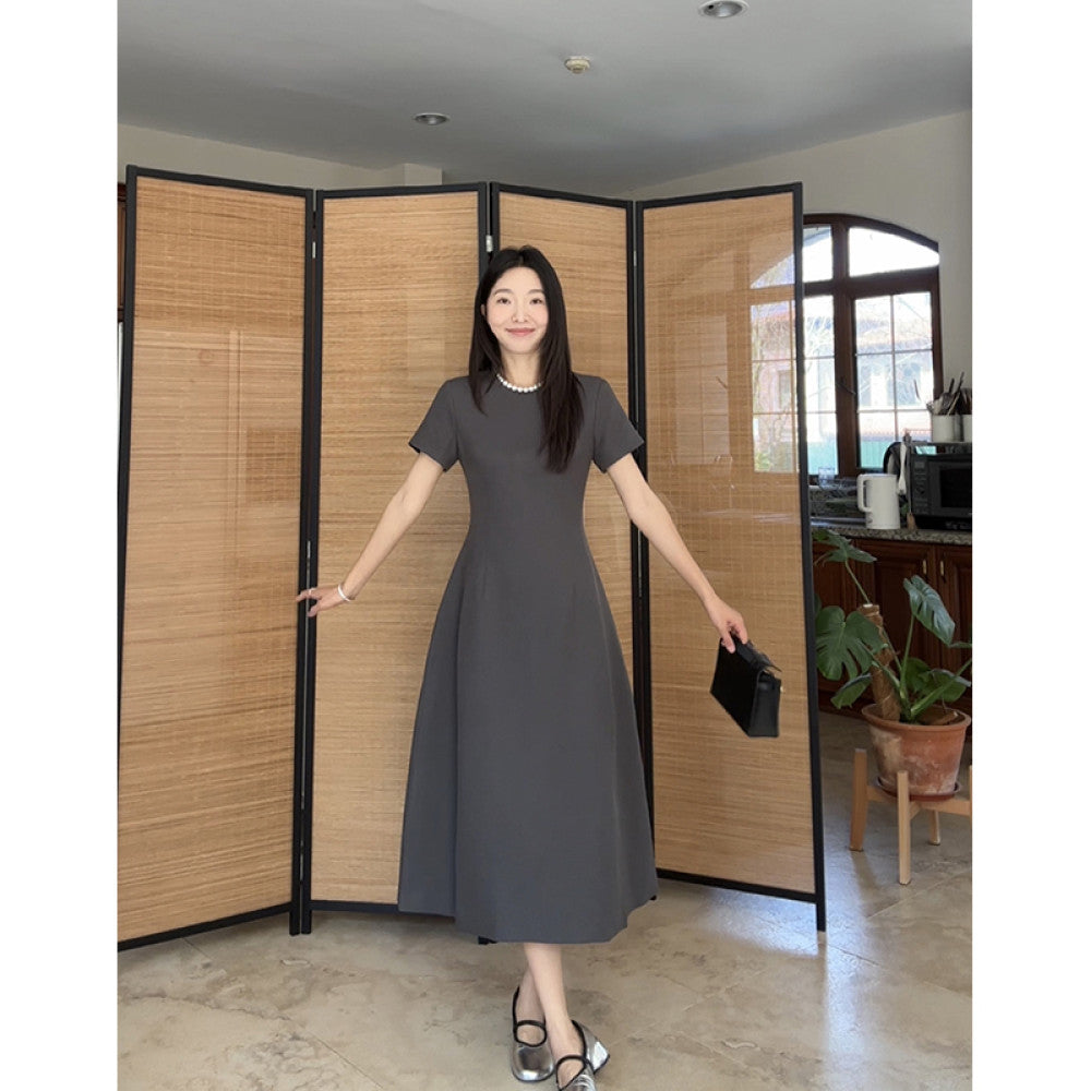Guo Jiunian s temperament is that of a socialite with sleeveless waist and slimming vest She is wearing a princess dress and a summer new suit dress image 116