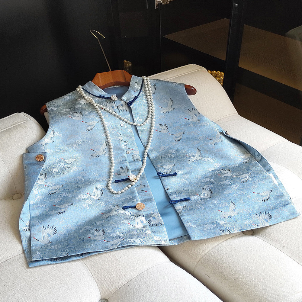 Chinese style Song brocade jacquard vest women s design sense niche retro Chinese style button up sleeveless Tang style top trendy image 2