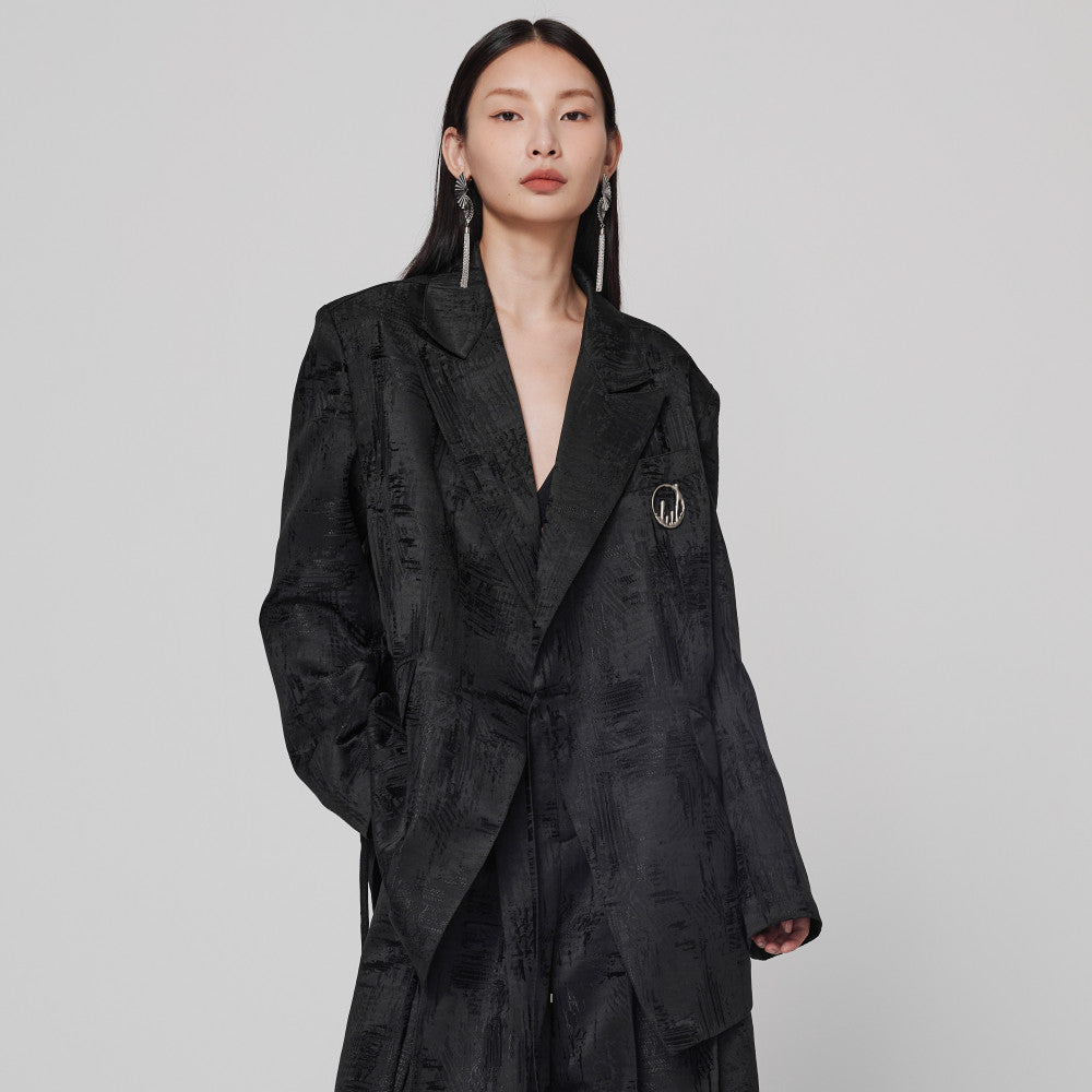 Autumn black new Chinese style suit jacket for women with a sense of luxury loose and dark style silhouette suit with a cinched waist design image 3