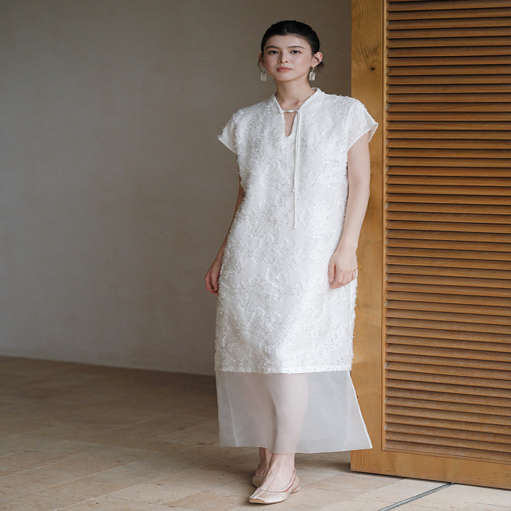 New Chinese style dress for women in the summer of 2025 with a lazy and relaxed Chinese style gentle and loose patchwork lace long skirt image 4