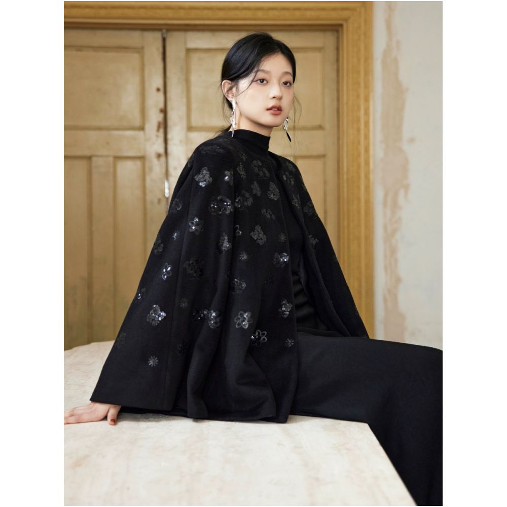 Vintage style heavy duty bead embroidery 100 wool cape style woolen coat image 0