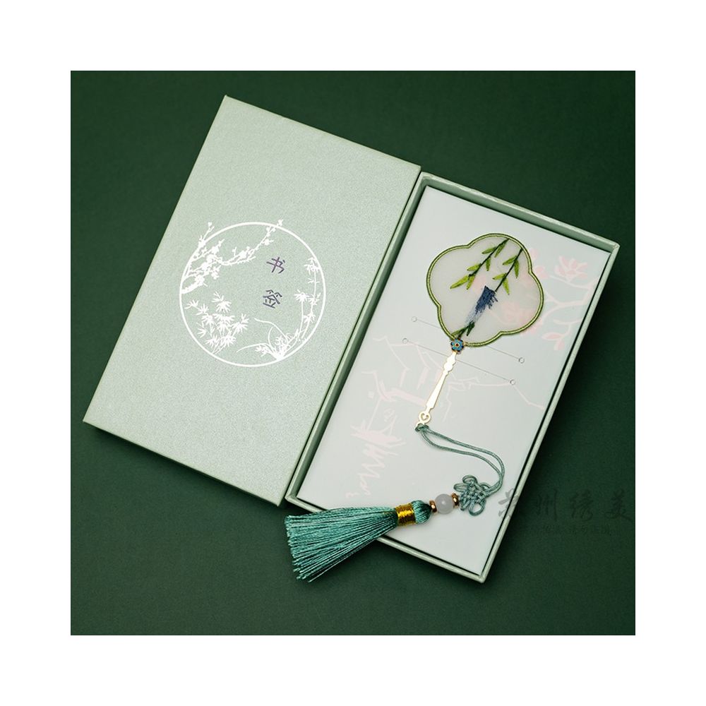 ASAYA2436 Suzhou embroidery beauty handmade double-sided embroidery bookmark