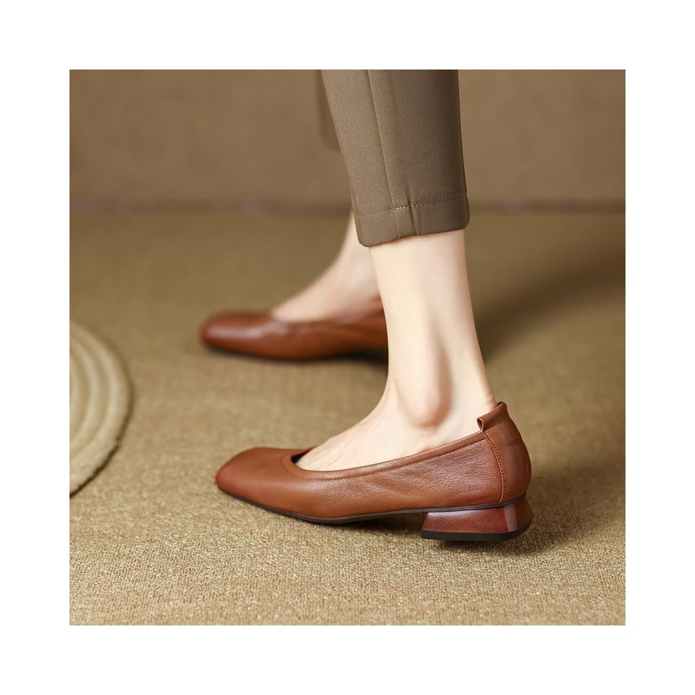 The store manager keeps their own new style Comfortable and stylish Genuine leather square toe shallow mouth single shoe for women simple and versatile commuting thick heel 3cm image 15