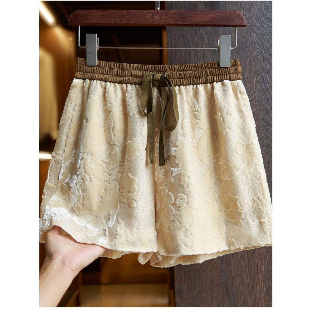 Yellow silk shorts set for women 2024 summer new high end burnt mulberry silk high waist A line wide leg pants thin image 3