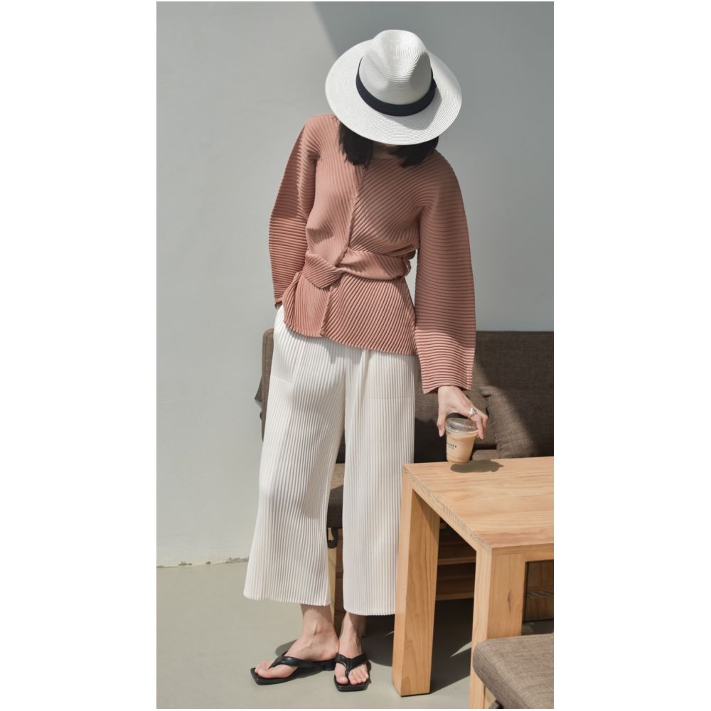 Whitecube2024 Spring Miyake style pleated round neck tied waist shirt loose hanging shirt top for women image 15