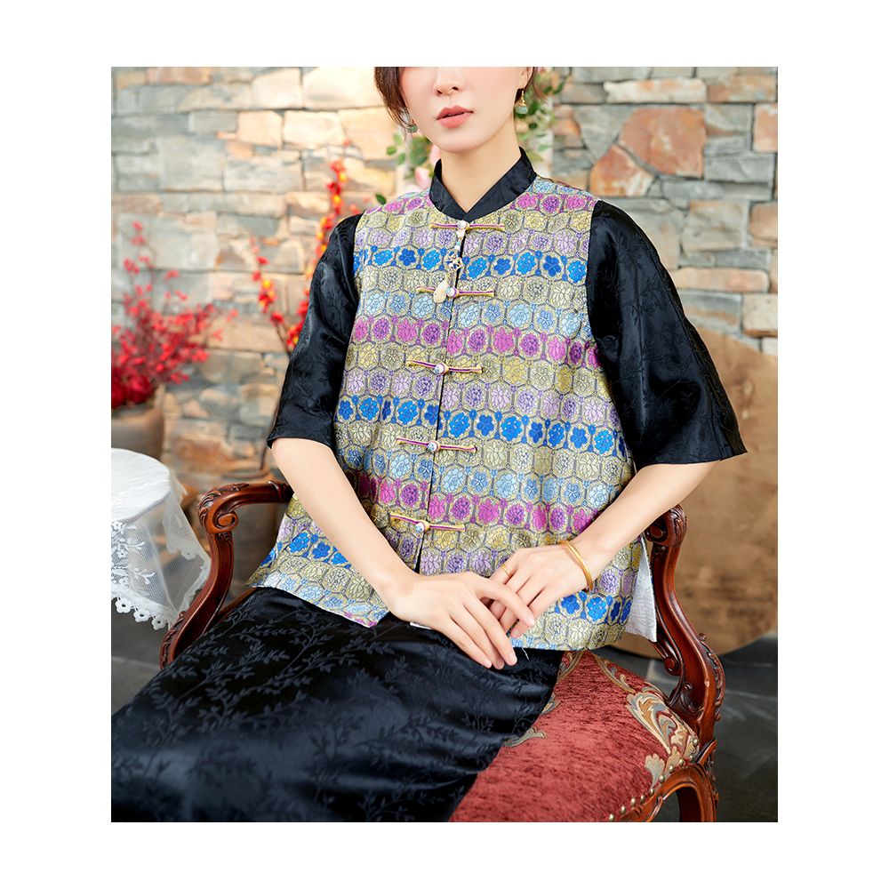 Town store baby JCL769 looks at butterfly entering orchid room stand up collar button sleeveless versatile vest top spring autumn winter image 195