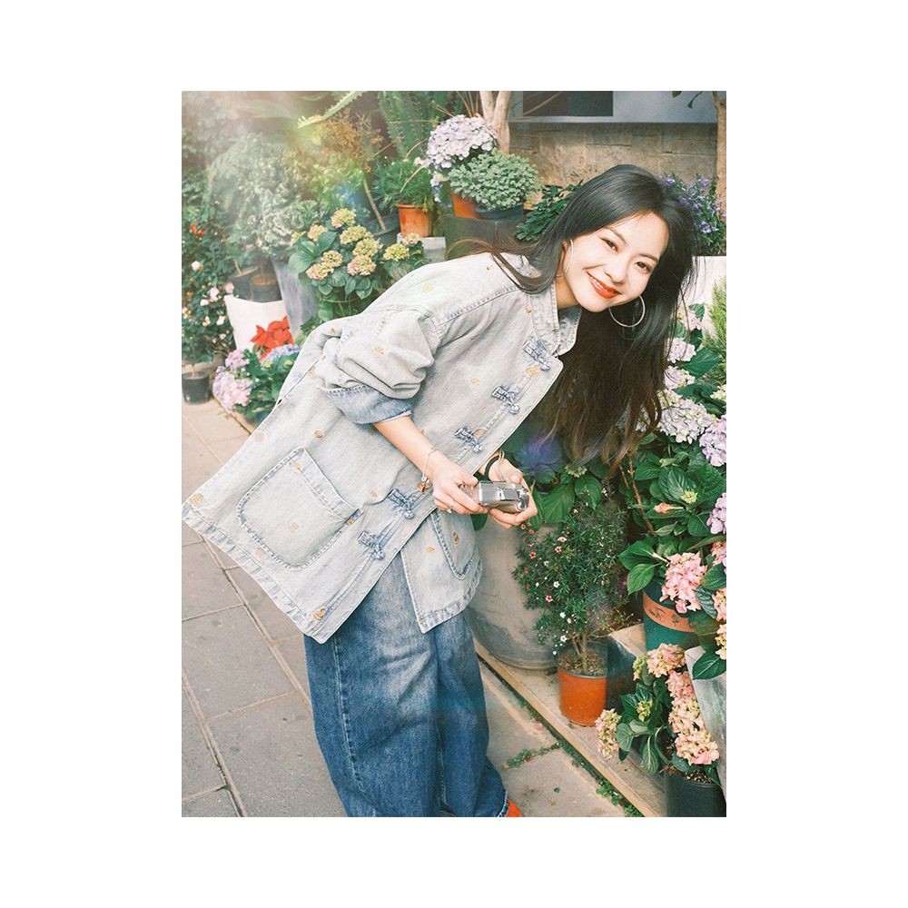 New Chinese style women s clothing for autumn 2025 with a high end feel and super beautiful fashion Blue denim buckle short jacket image 3