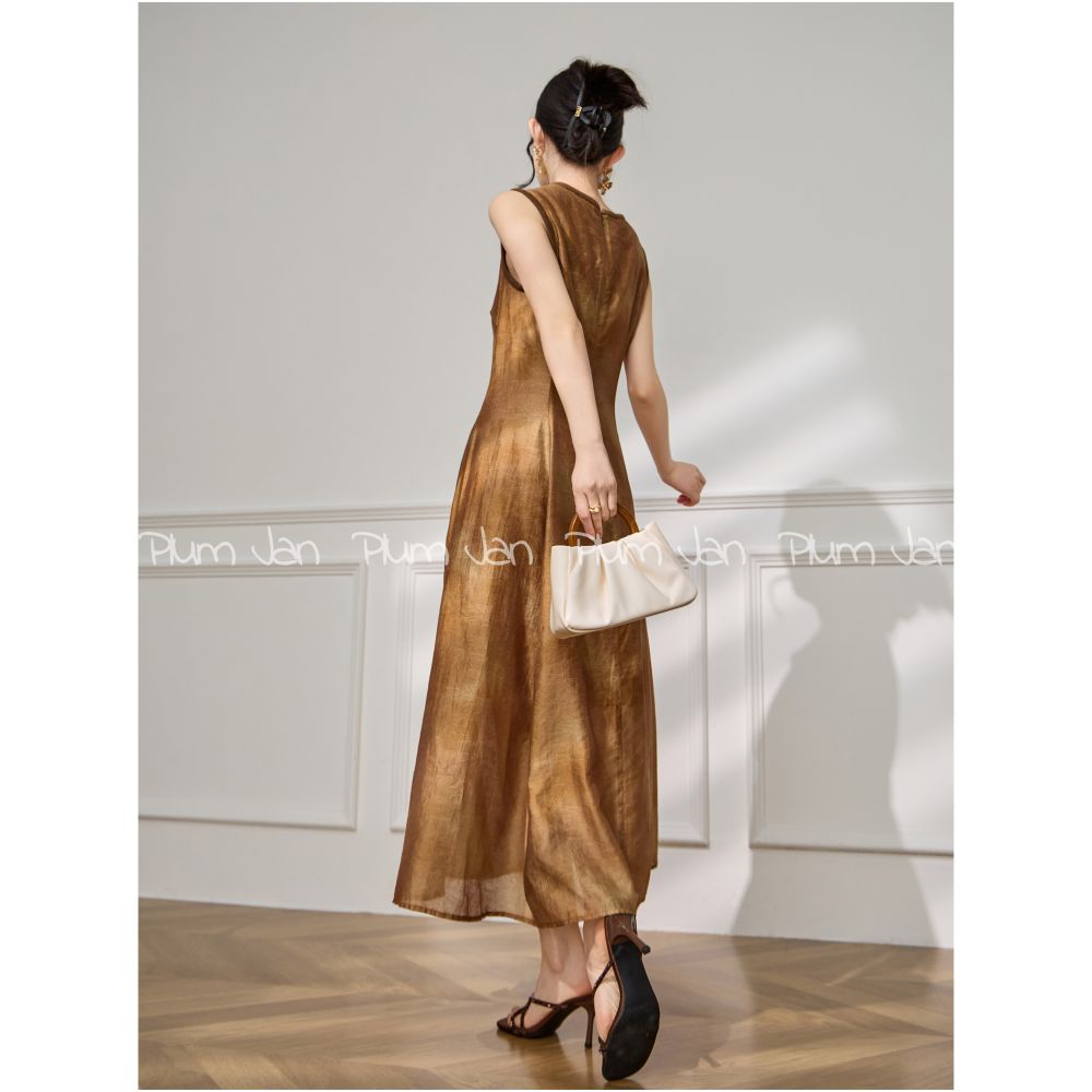 Plum Jan New Chinese style sleeveless vest skirt summer 2025 new round neck waist temperament umbrella skirt image 4