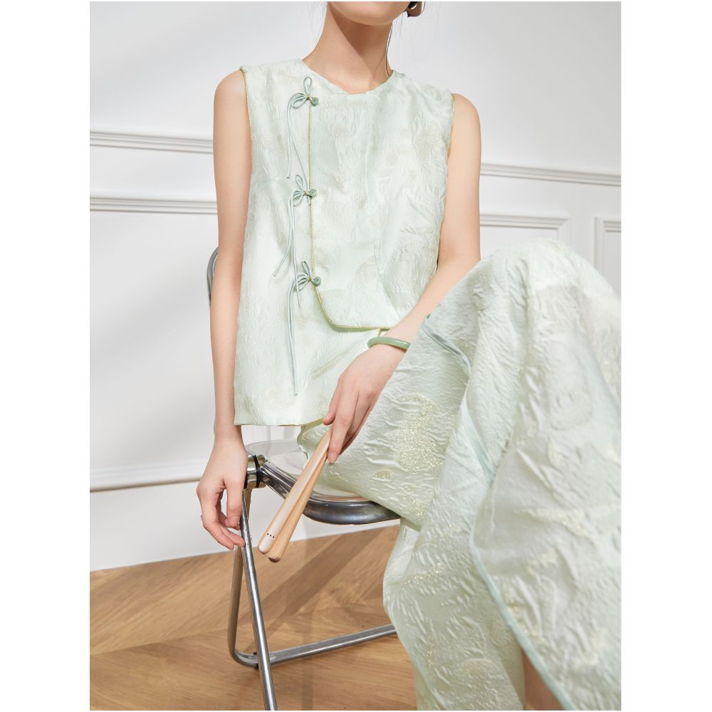 Plum Jan 50 off Chinese style suit skirt women s summer 2025 new sleeveless top half skirt two piece suit image 11