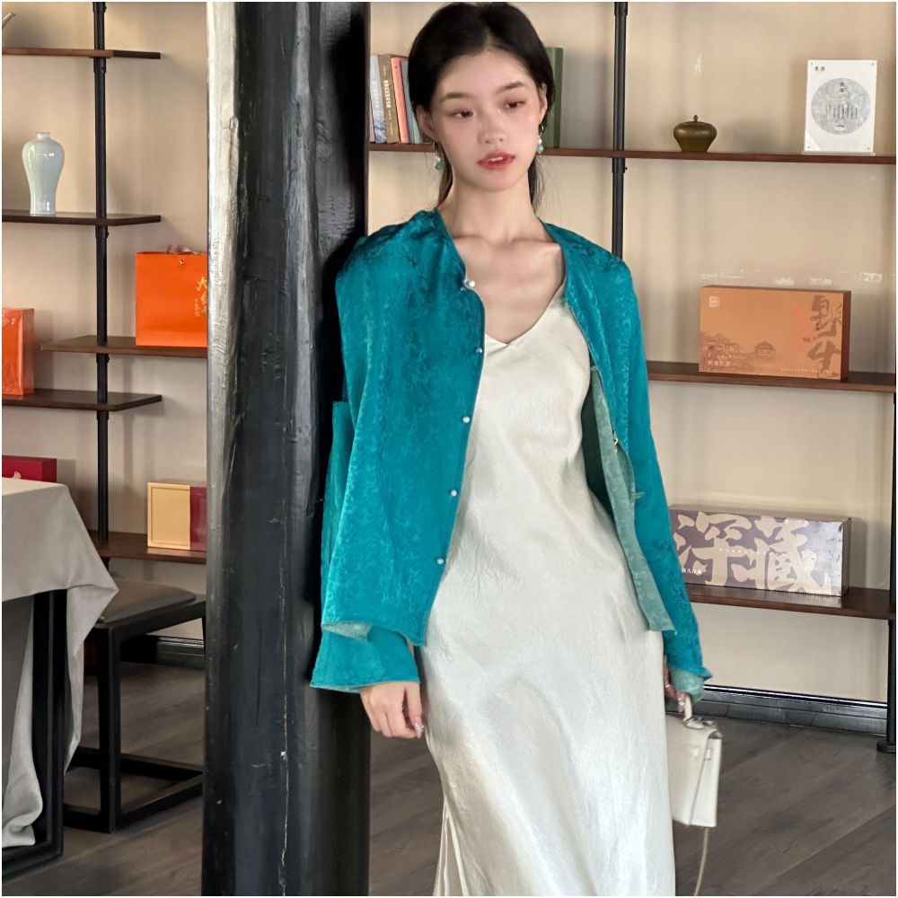 Ti Ti Ti Bi Xiao Quan Zhen New Chinese style design sense national style double sided two color flower vine jacket silk long sleeved top image 1