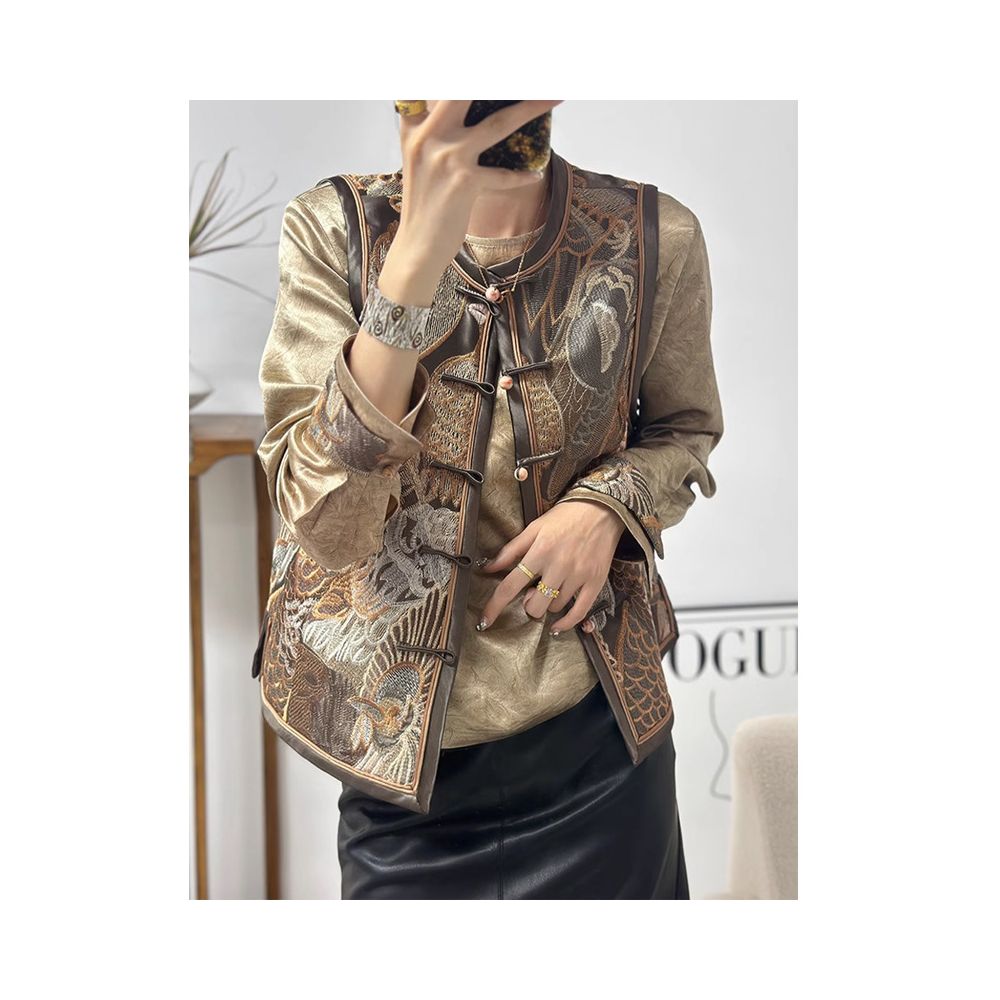 Women s Autumn 2025 Coat High End Color Palette with Heavy Embroidery Round Neck and Frog Buttons New Chinese Style image 4