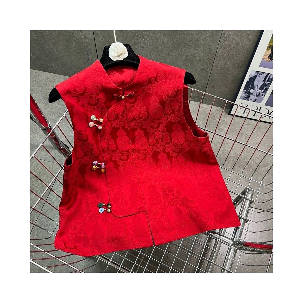 New Chinese style red buckle vest for spring 2026 standing collar jacquard color buckle niche high end sense camisole vest image 4