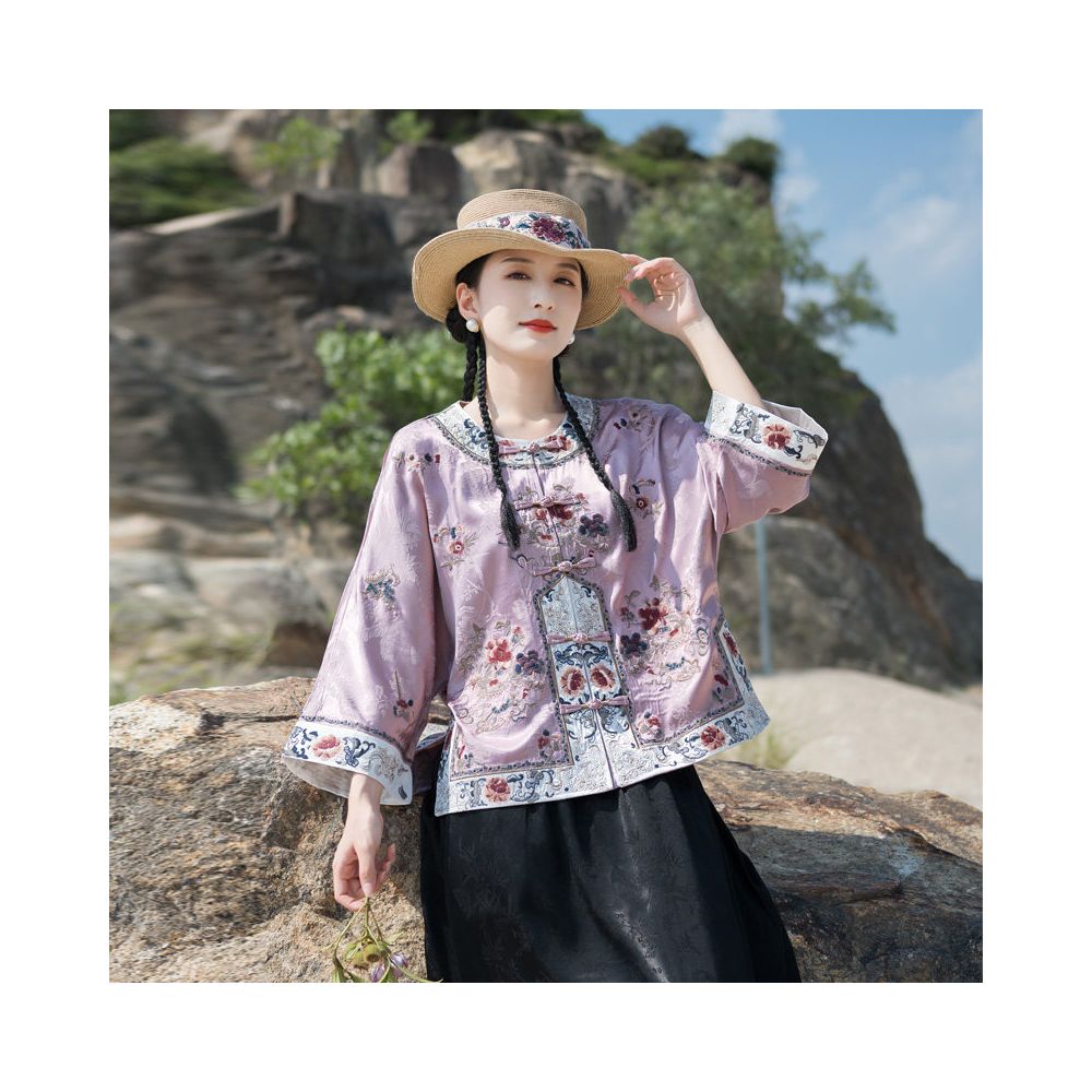 ASAYA5836 – Heritage Bloom Embroidered Jacket 🌺🖤