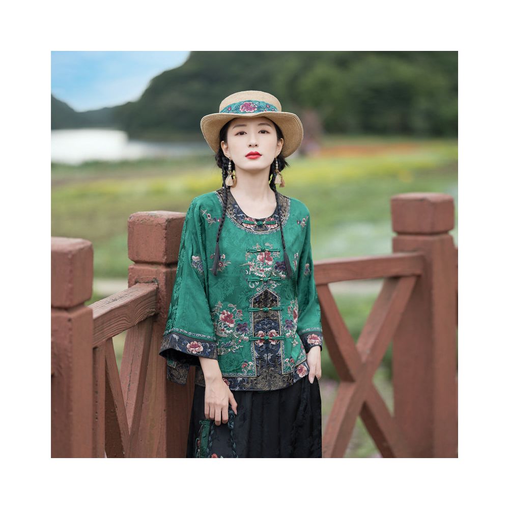 ASAYA5836 – Heritage Bloom Embroidered Jacket 🌺🖤