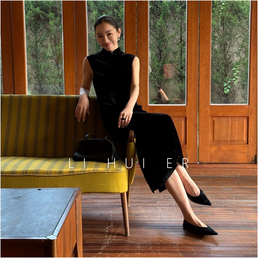 LiHuiEr s empty folded velvet sleeveless dress for women in autumn and winter with a high end feel and a new Chinese qipao skirt image 1