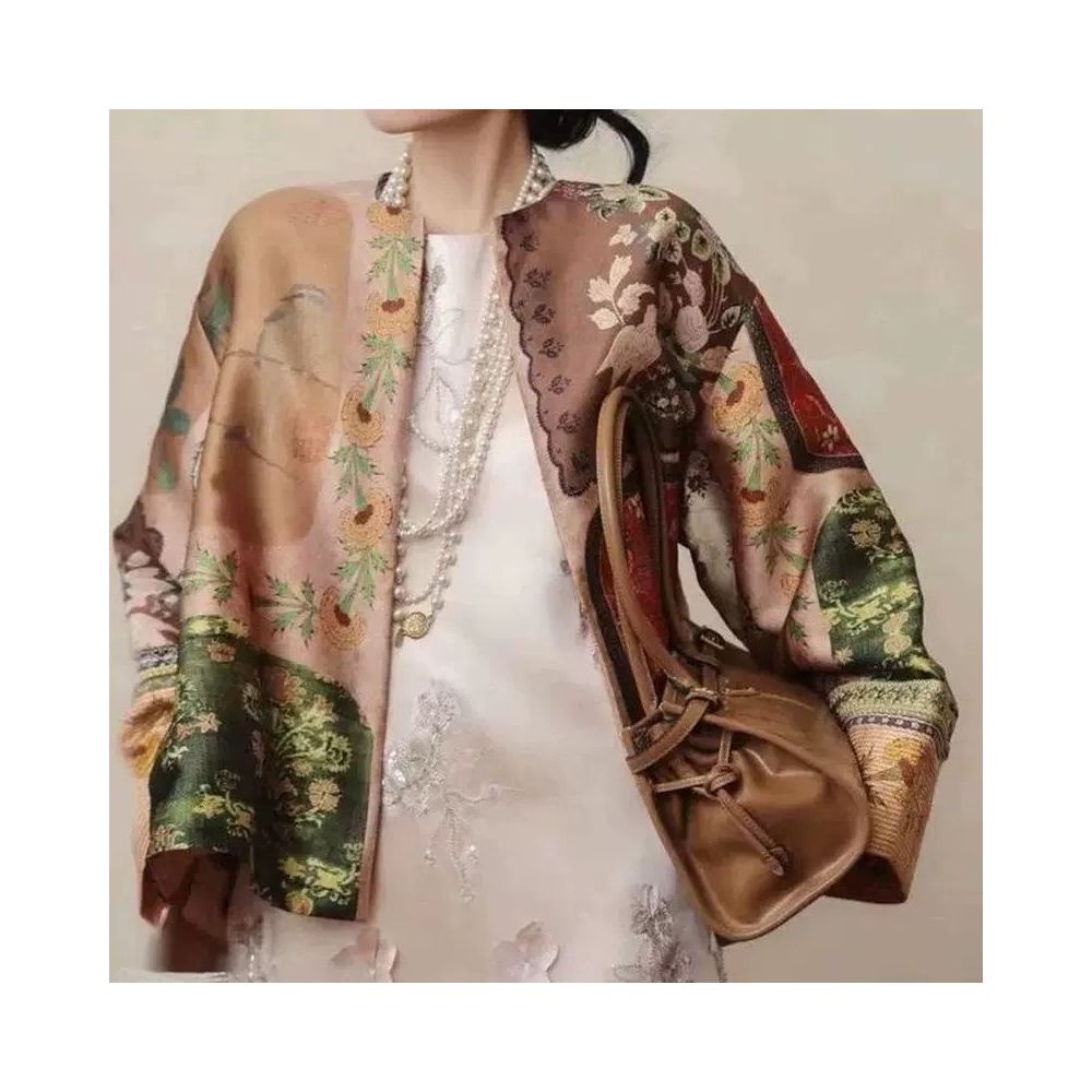 The counter has withdrawn the last order and picked up the missing autumn new high end design The fashionable Chinese style new Chinese style jacket for women image 2