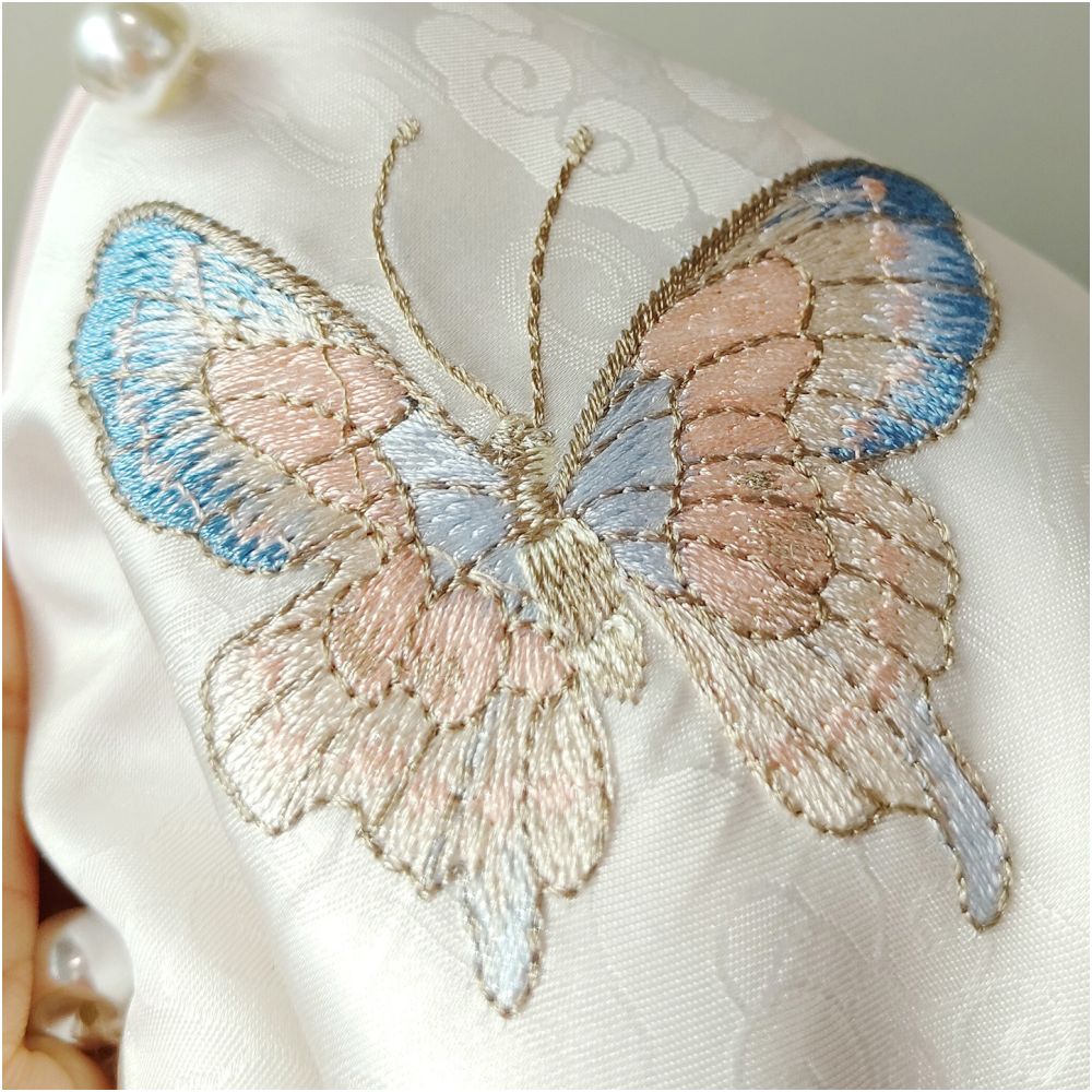 New Chinese style double sided Chinese style outerwear for women in autumn and winter new style for young and casual loose retro and Tang style top with button closure image 4