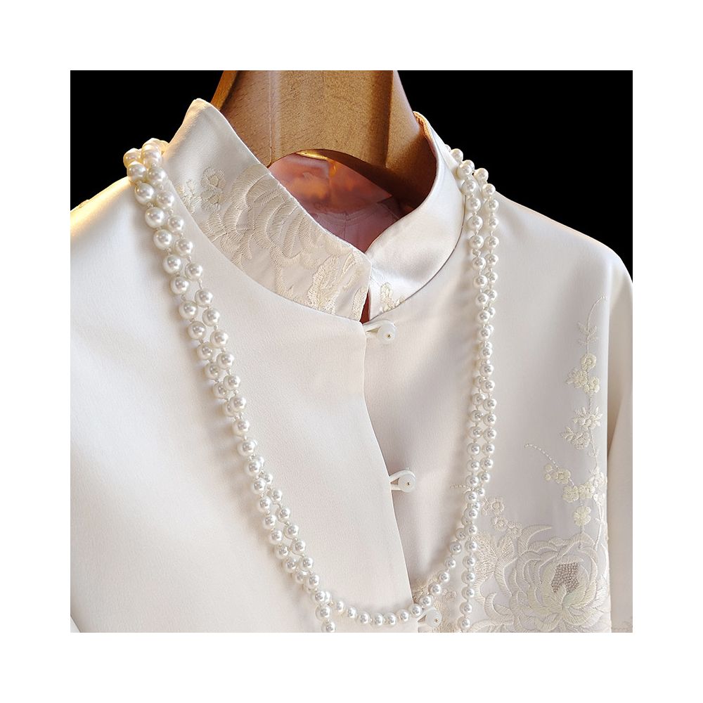 Advanced sense New Chinese style national style acetic acid double sided coat Women s autumn dress New China Chic retro button Tang suit top image 3