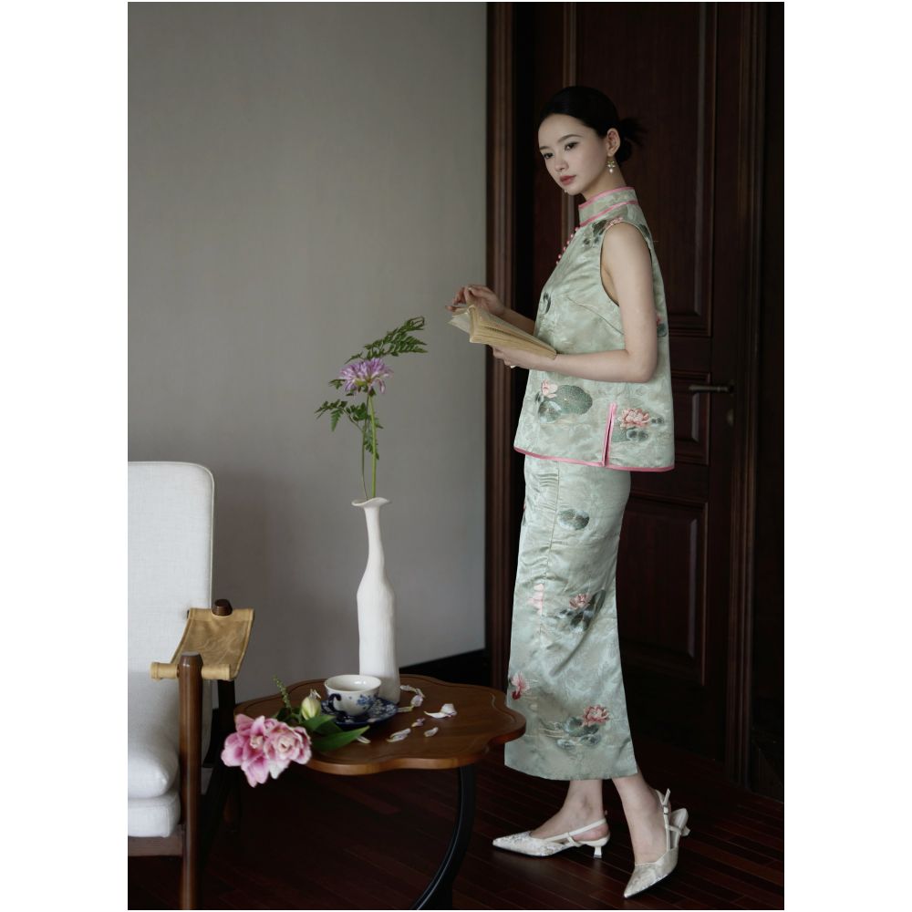 ASAYA5881 – Jade Blossom Silk Set 🌸🍃