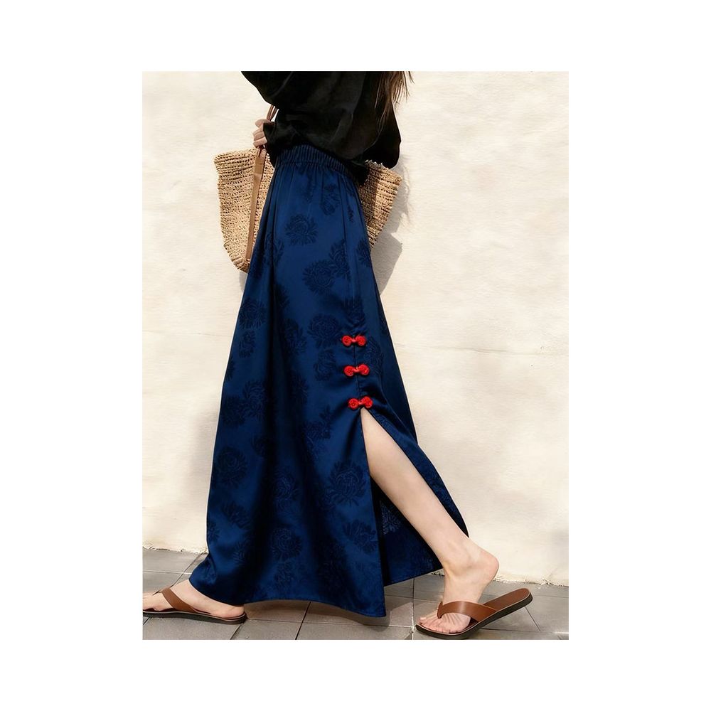 New Chinese style old money style jacquard plate buckle with back slit navy blue half skirt for important occasions beautiful skirt for children in autumn and winter image 0