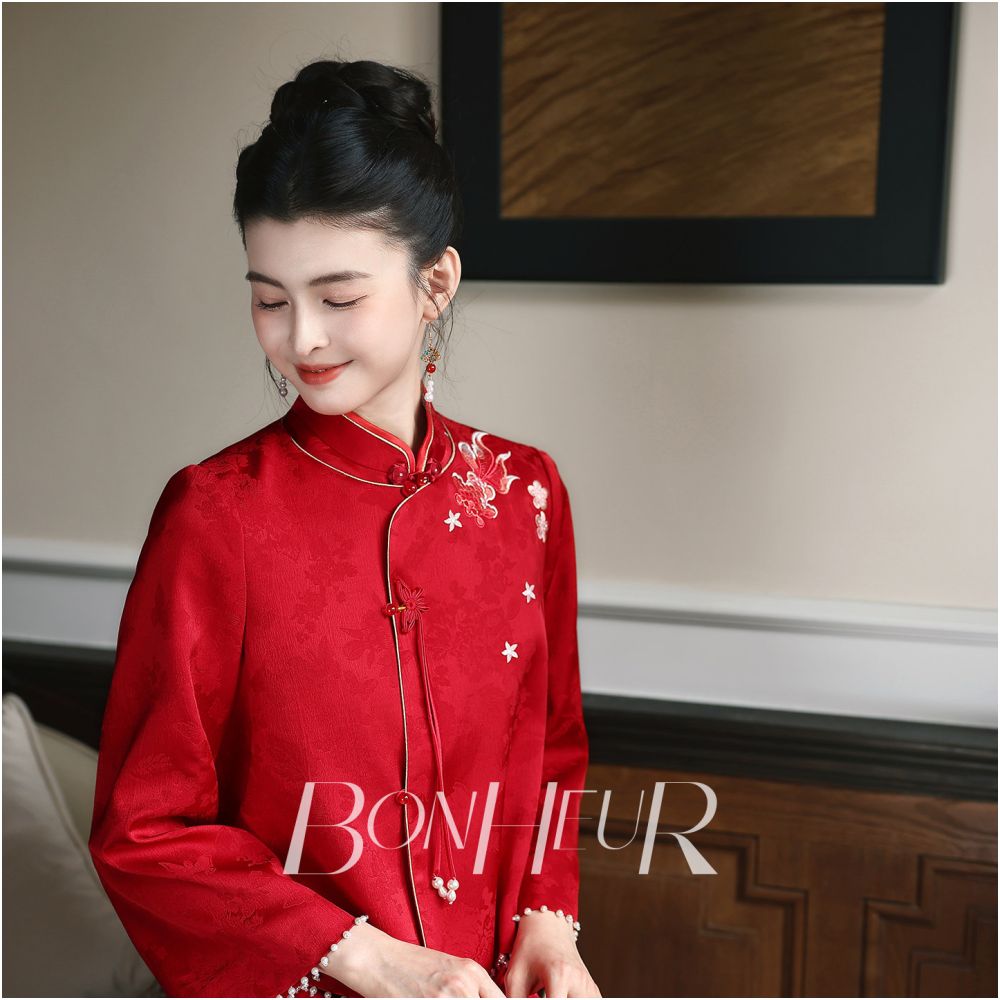 Bonheur engagement dress image 4