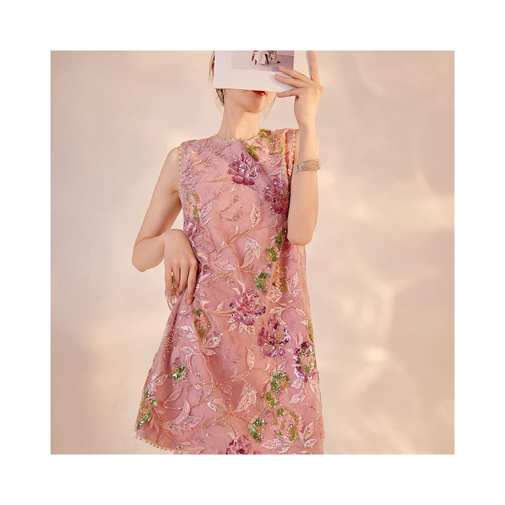 Tang Dou Gao Ding Yan Xu Xiu Ying New Chinese style embroidery sleeveless fairy dress sequin light luxury dress for women image 4