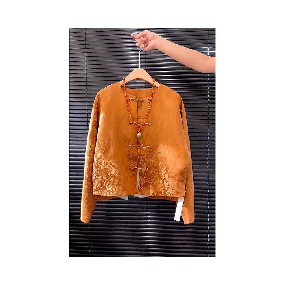 New Chinese style high end design has a great sense of beauty 2025 autumn and winter new style buckle Tang suit orange red Song brocade jacket for women image 3