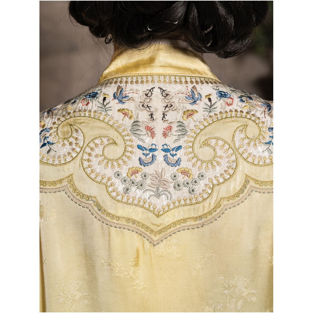New Chinese style tops traditional Chinese style women s clothing Tencel and Rayon cardigans jackets button down shirts embroidered jacquard summer and autumn image 3