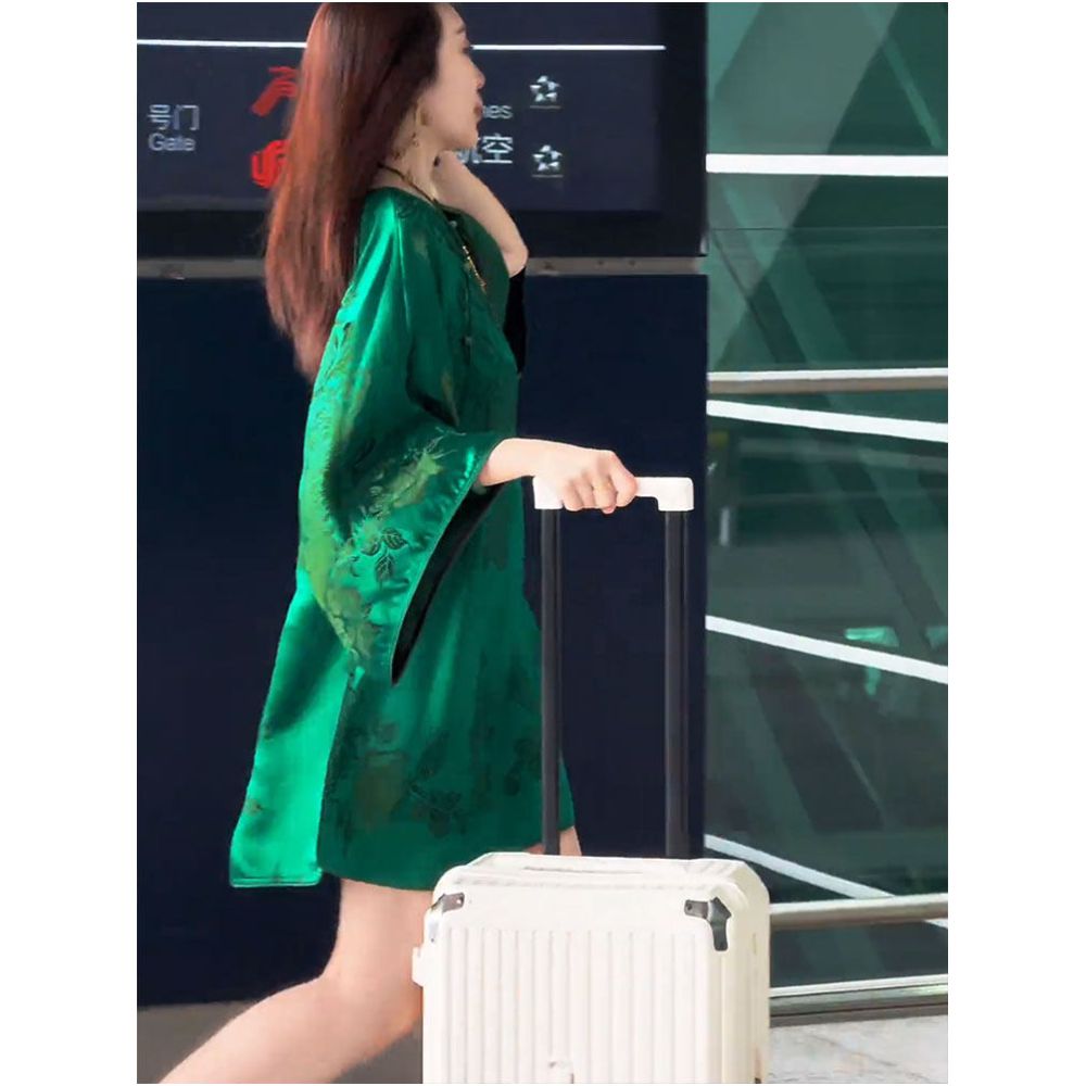 New Chinese style women s clothing Chinese style top young style retro improvement Tang style high end feeling women s small shirt 2026 spring new style image 3