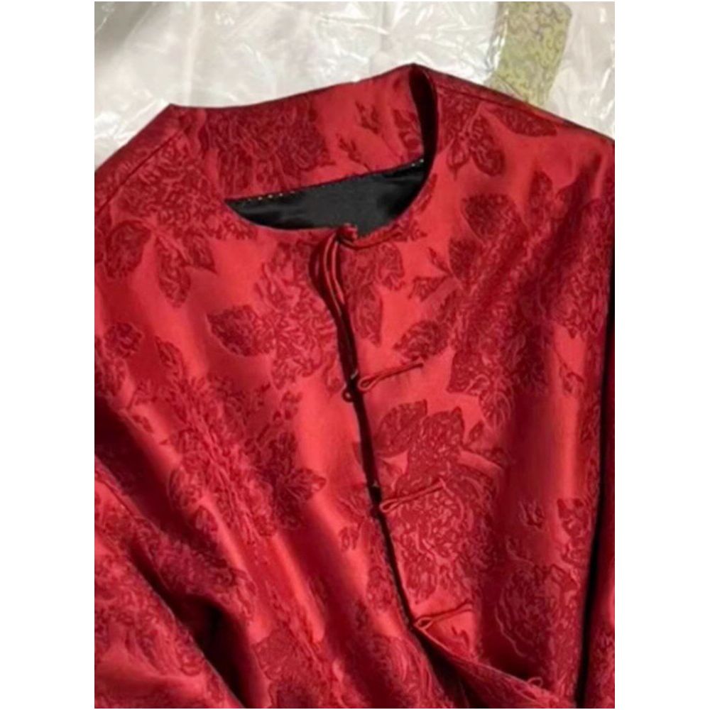 New Year s Battle Robe Red New Chinese Coat 2026 New Retro Chinese Style Jacquard Buckle Top image 3