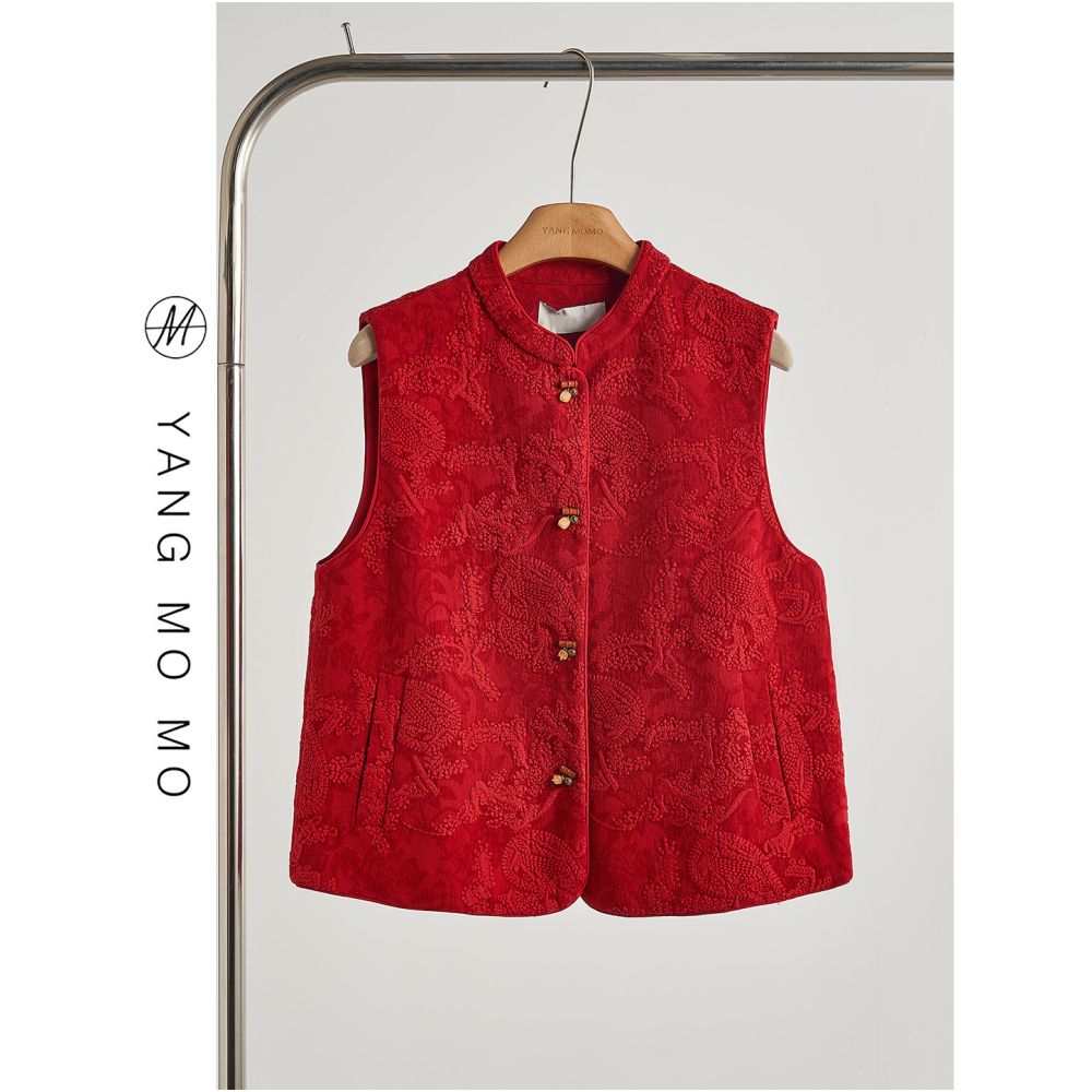New Chinese style national style red heavy industry cotton rope embroidered sleeveless vest top 2026 Year of the Horse zodiac year New Year s robe image 1