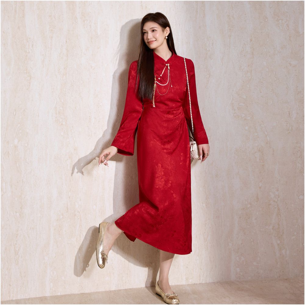 National Color Blossoms 2 0 Blue Language Large Size Women s Clothing New Chinese Red Engagement Cheongsam Pinch Waist and Look Thin Dress image 3