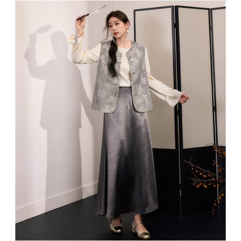 Blue language plus size women s clothing new Chinese jacquard vest high waist flowing light half skirt autumn long sleeved top three piece set image 3