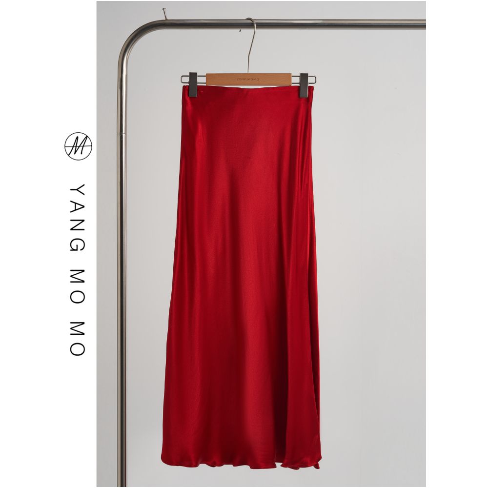 New Chinese style high end red festive improved cheongsam embroidery waist cinching vest half skirt set for women 2026 new style image 2