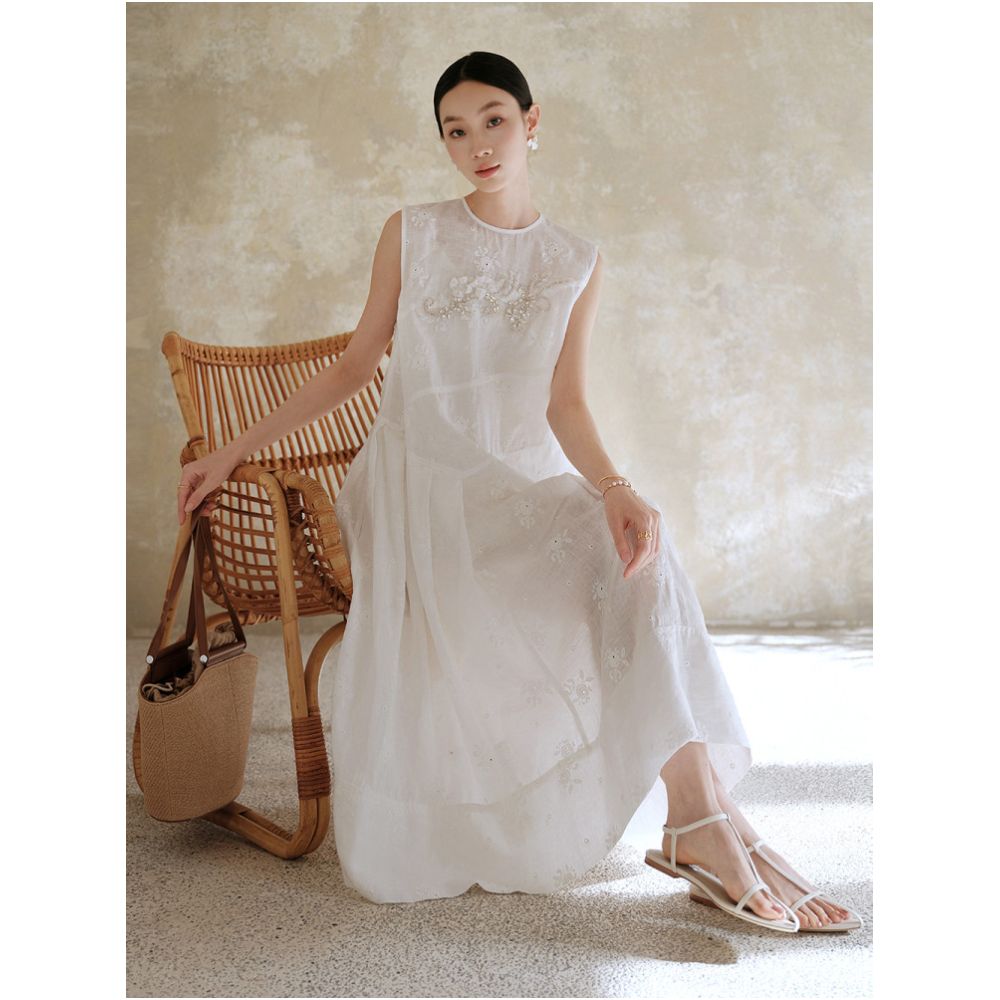 Jiaqi Ruixi 100 linen embroidery heavy duty nail bead three dimensional European embroidery temperament girl sleeveless elegant dress image 0