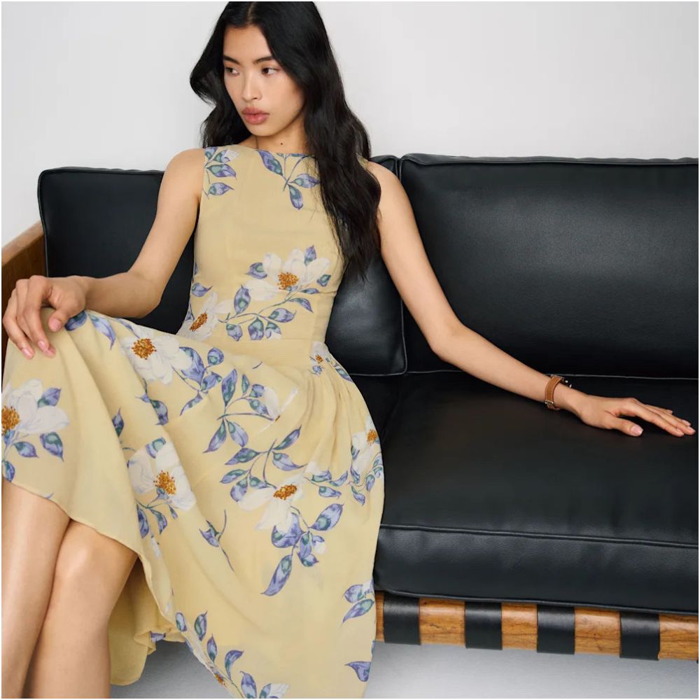 Inhee homemade ref sleeveless waist hugging vacation style light yellow small white floral floral dress image 2